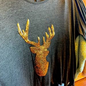 Gold sequin deer motif long sleeve t-shirt